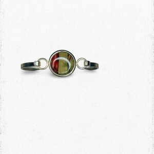 4938. Silvertone Hinge Bracelet Green